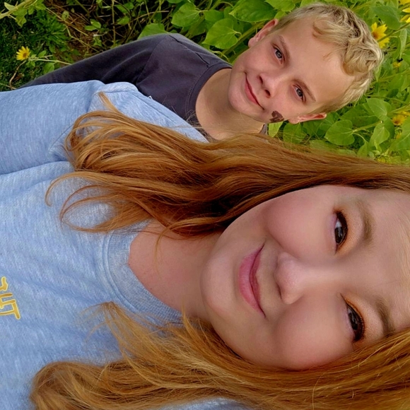 Meet your Posher, Ashley - Picture 3 of 8